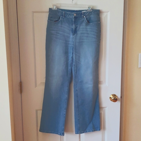 Talbots- Stretch 5-Pocket Light Blue Jeans Size: 10 - Picture 2 of 12